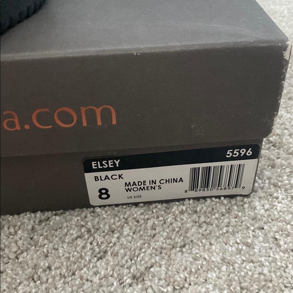 Women's UGG Black Suede lace up Boots - Picture 4 of 8